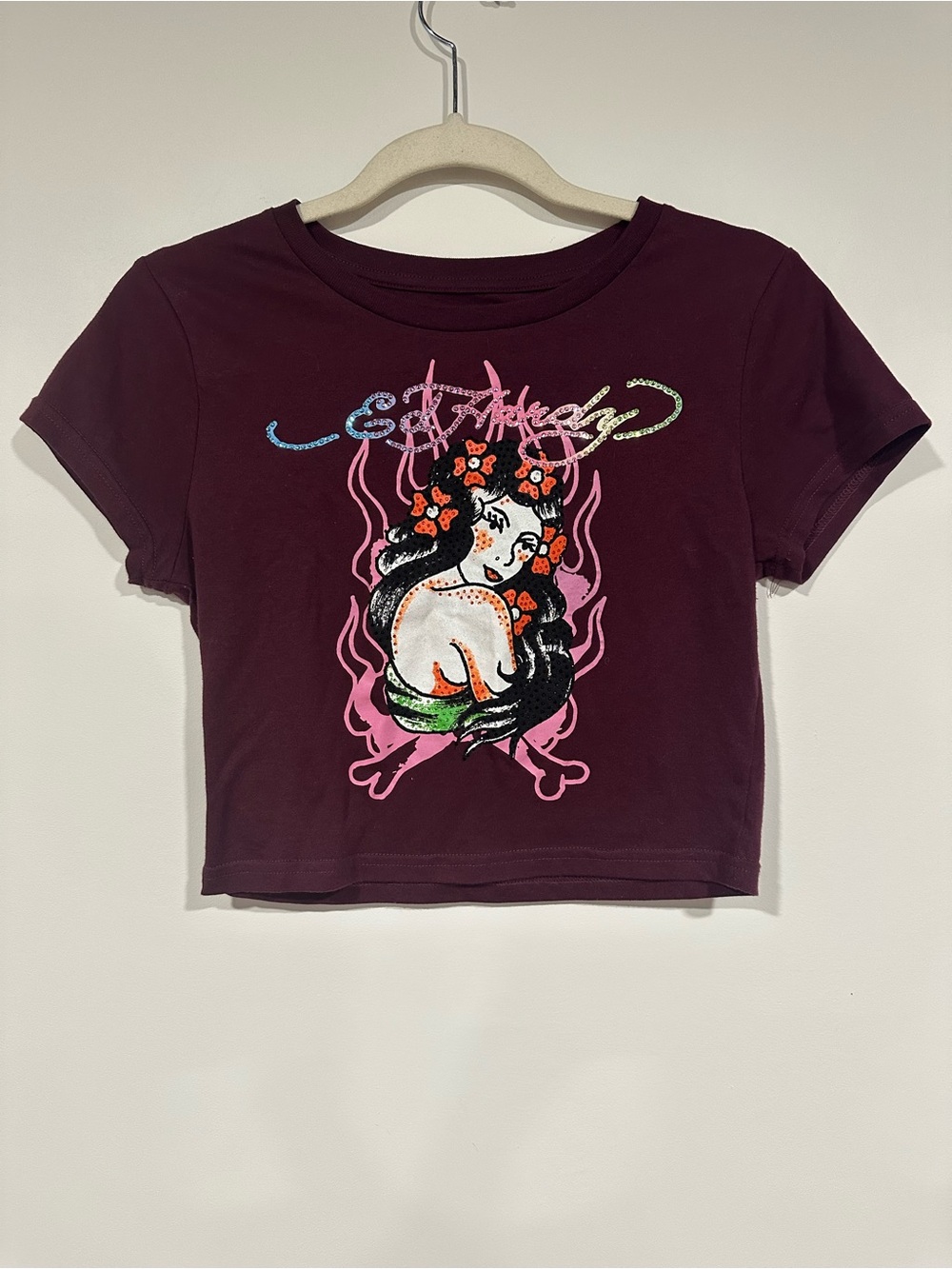 Ed Hardy Pinup Rhinestone Cabernet Graphic Crop T-Shirt Women's Medium